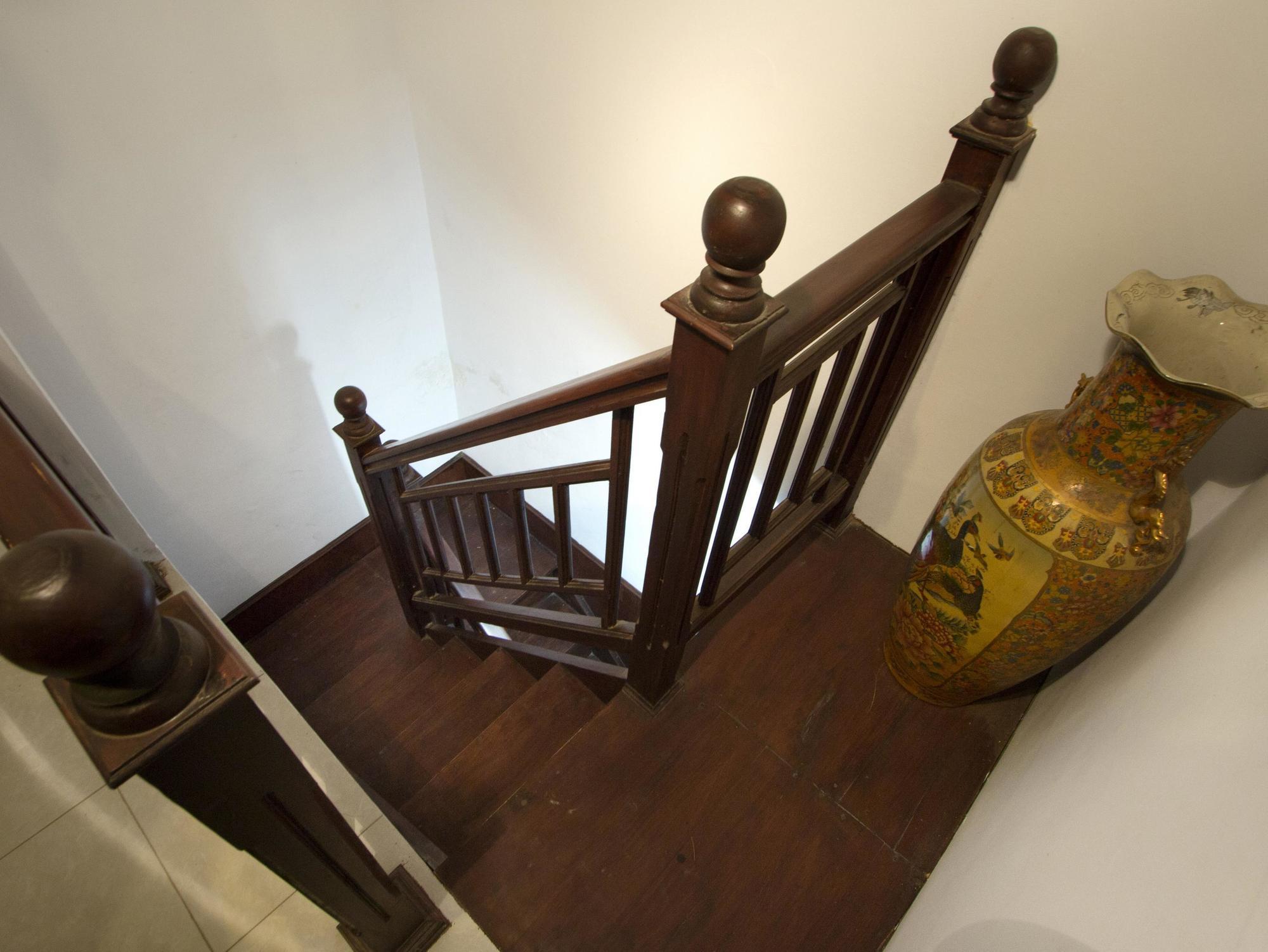 Puri Minggiran Guesthouse Yogya Yogyakarta Exterior photo